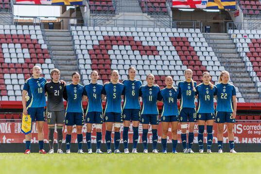 Wilma Leidhammar, goalkeeper Moa Edrud, Hanna Wijk, My