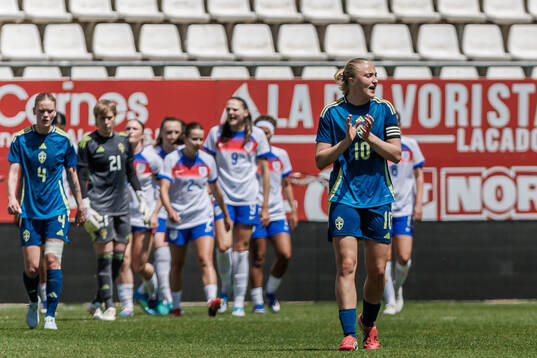 Wilma Leidhammar of Sweden looks dejected