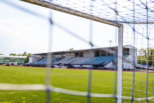 Mestni Stadion