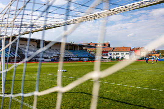 Mestni Stadion