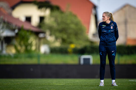Head coach Gemma Grainger of the Norwegian women’s