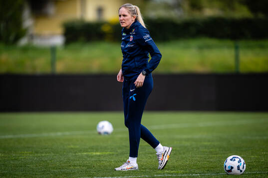 Head coach Gemma Grainger of the Norwegian women’s