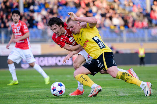 Degerfors Kazper Karlsson och Elfsborgs Per Frick