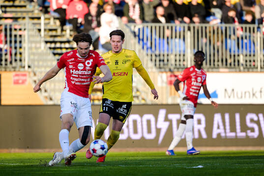 Degerfors Juhani Pikkarainen och Elfsborgs Taylor Silverholt