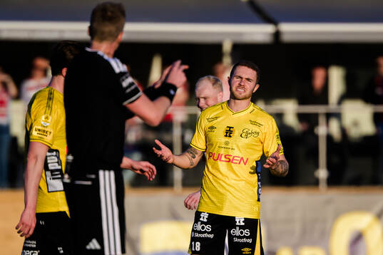 Elfsborgs Julius Magnusson reagerar på domslut