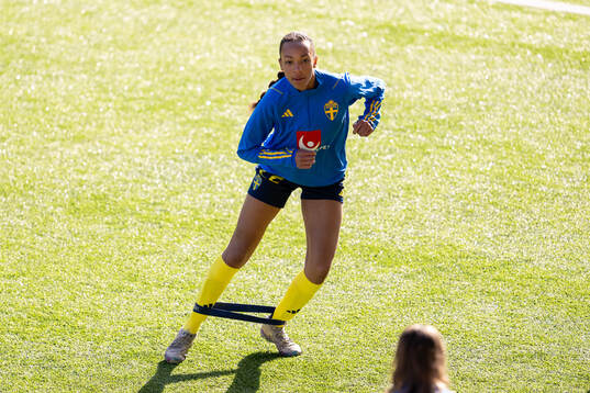 Olivia Okara of Sweden