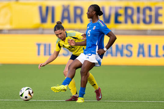 Thea Staffansson of Sweden and Karen Appiah Amoakoah of
