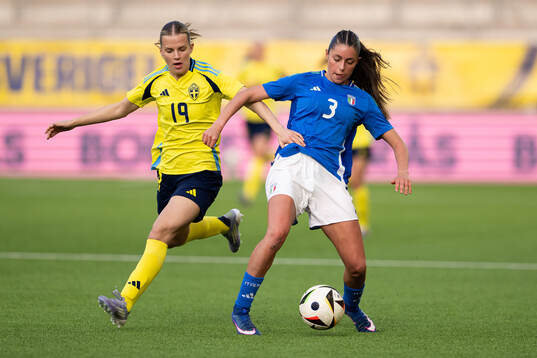 Agnes Ekberg of Sweden and Caterina Venturelli of Italy