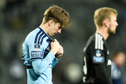 Djurgårdens Max Larsson deppar