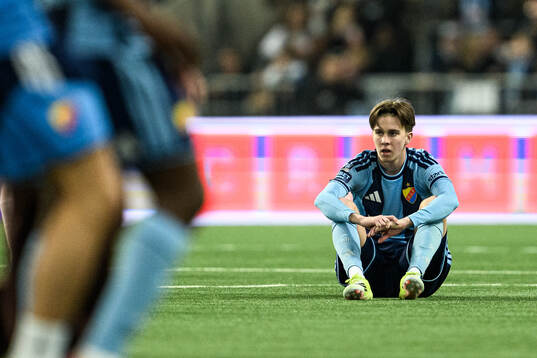 Djurgårdens Max Larsson deppar