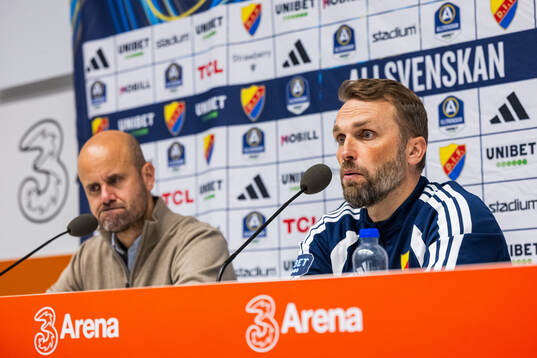 Djurgårdens tränare Jani Honkavaara och Malmö FFs