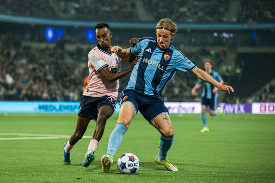 Malmö FFs Taha Ali och Djurgårdens Jeppe Okkels