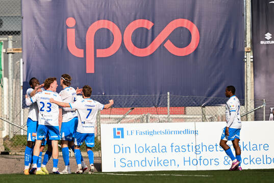 IFK Värnamos Marcus Antonsson jublar