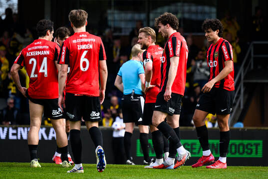 Brommapojkarnas Simon Strand deppar