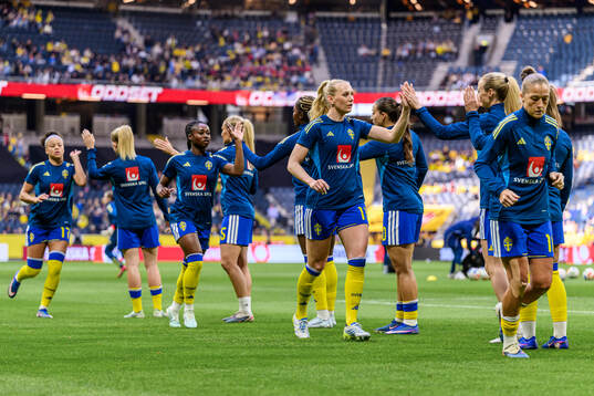 Stina Blackstenius of Sweden