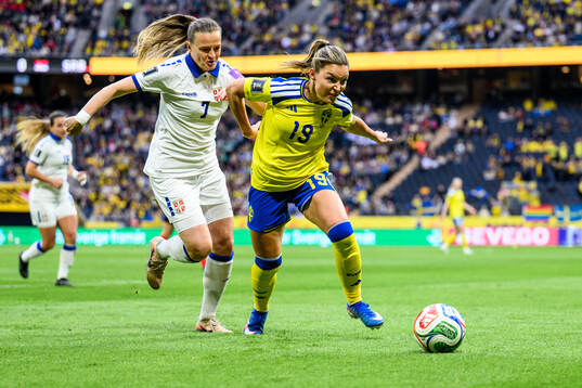 Milica Mijatovic of Serbia and Johanna Rytting Kaneryd of