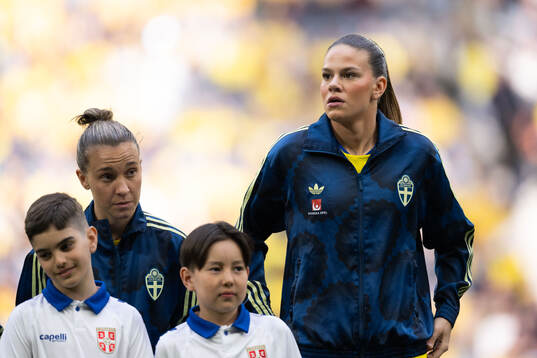 Julia Zigiotti Olme and Bella Andersson of Sweden