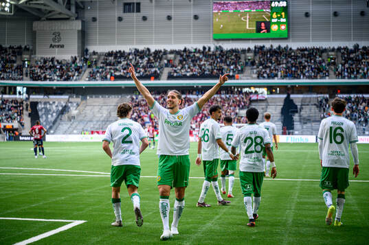 Hammarbys Nikola Vasic jublar