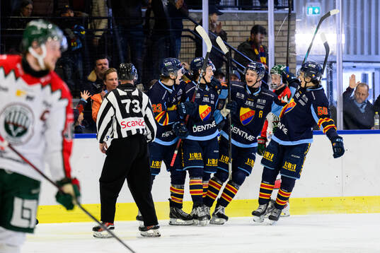 Djurgårdens Liam Redstedt jublar