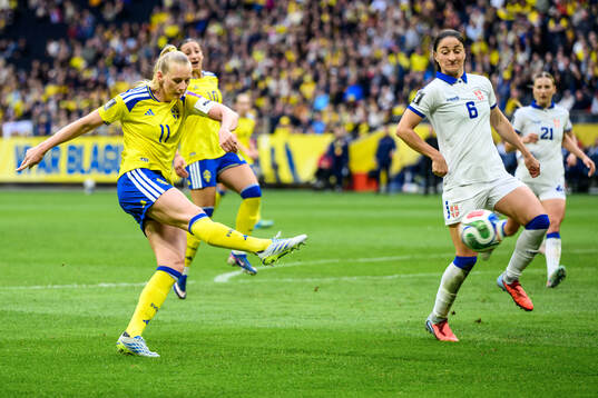 Stina Blackstenius of Sweden