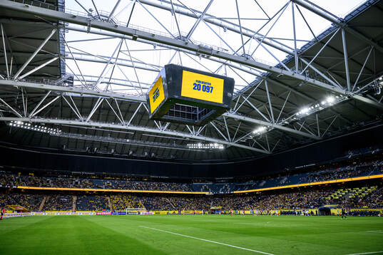 The Jumbotron shows the attendance