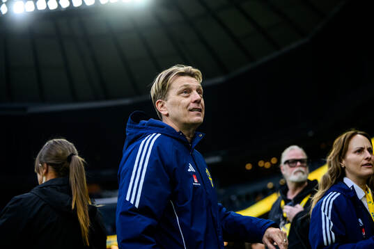 Head coach Tony Gustavsson of Sweden