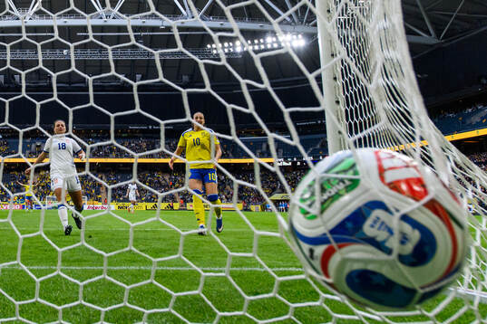 Rosa Kafaji of Sweden celebrates