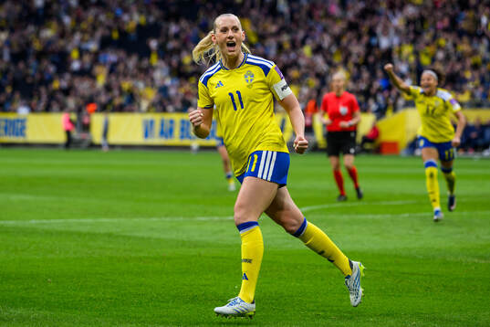 Stina Blackstenius of Sweden celebrates