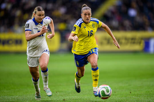 Zivana Stupar of Serbia and Filippa Angeldahl of Sweden