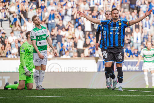 Sirius Henrik Rönnlöf Castegren jublar