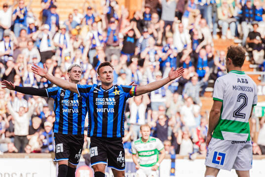 Sirius Henrik Rönnlöf Castegren jublar