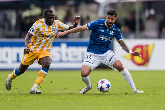 IFK Göteborgs Saidou Alioum Moubarak och Halmstads Rami