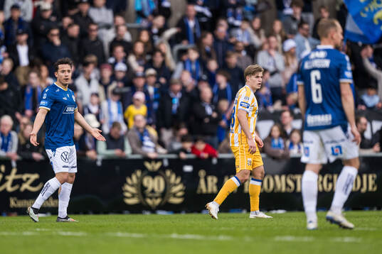Halmstads Hussein Carneil och IFK Göteborgs Felix Eriksson