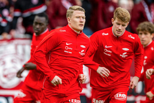 Kristian Eriksen of Brann warms up