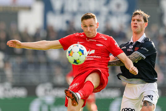 Joachim Soltvedt of Brann and Herman Haugen of Viking
