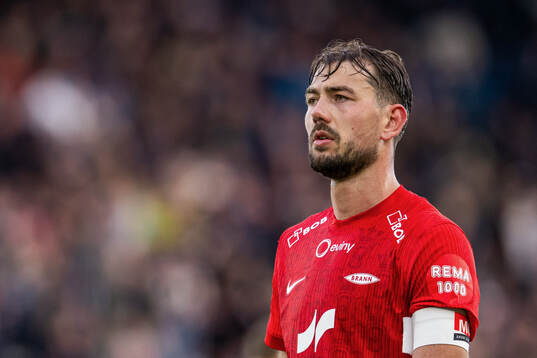 Fredrik Pallesen Knudsen of Brann looks dejected