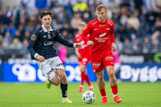 Kristoffer Askildsen of Viking and Kristall Ingason of Brann