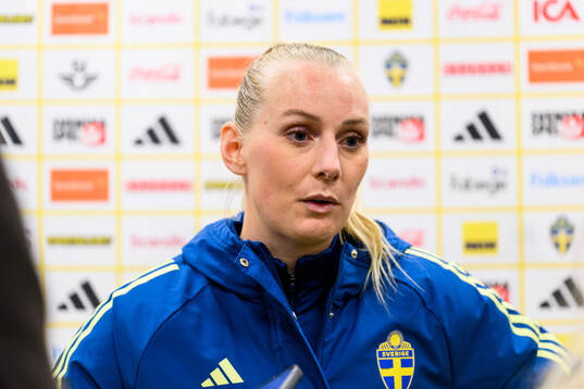 Stina Blackstenius of Sweden