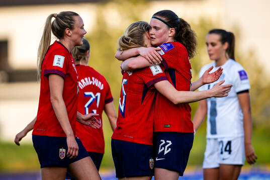 Signe Gaupset of Norway celebrates