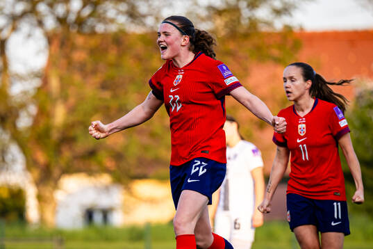 Signe Gaupset of Norway celebrates