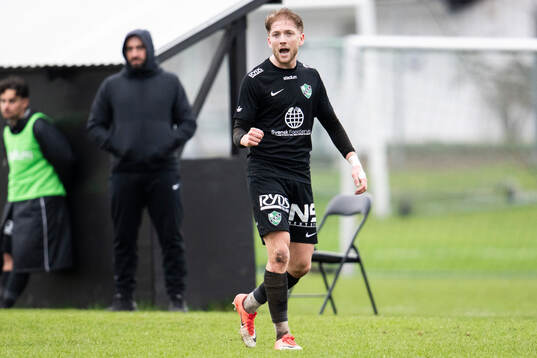 Högaborg BKs Danijal Omanovic jublar