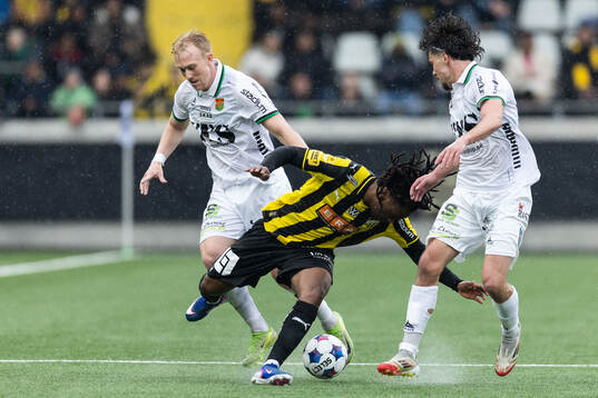 GAIS Robin Wendin Thomasson och Viktor Radisic mot Häckens