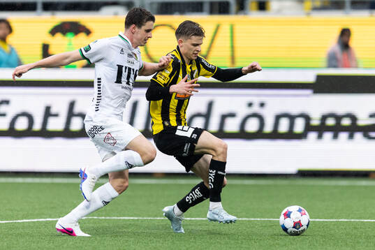GAIS Oskar Ågren och Häckens Adrian Svanbäck