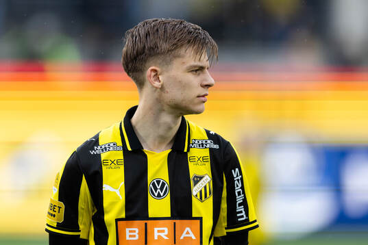 Häckens Adrian Svanbäck på line up