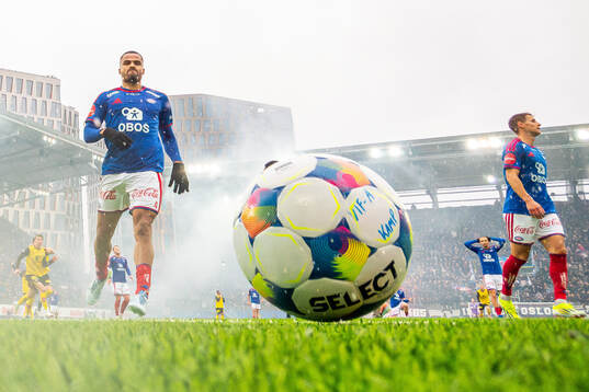 Aaron Kiil Olsen and Vegard Eggen Hedenstad of Vålerenga