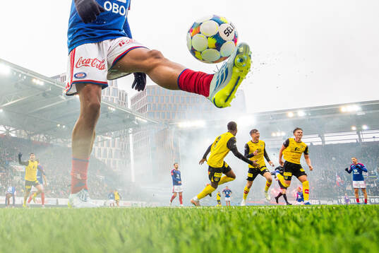 Markus Karlsbakk of Lillestrøm celebrates with teammates