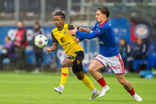 Félix Vá of Lillestrøm and Håkon Sjåtil of Vålerenga