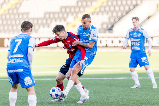 Östers Filip Olsson och Oddevolds Jesper Merbom Adolfsson