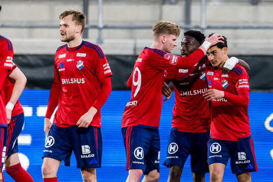 Östers Al-Hussein Shakir jublar med lagkamrater