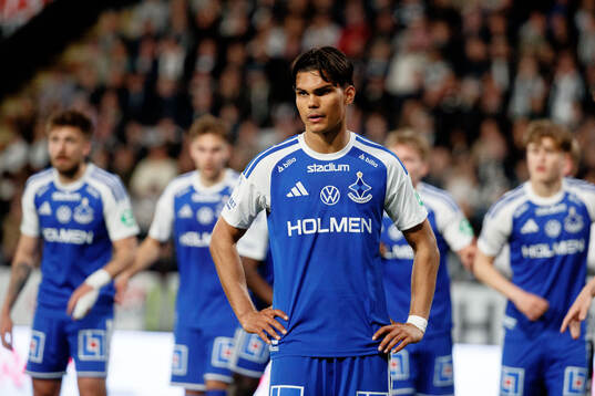 IFK Norrköpings Noel Sernelius deppar